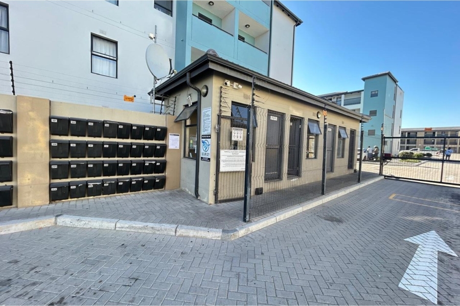 2 Bedroom Property for Sale in Parklands Western Cape